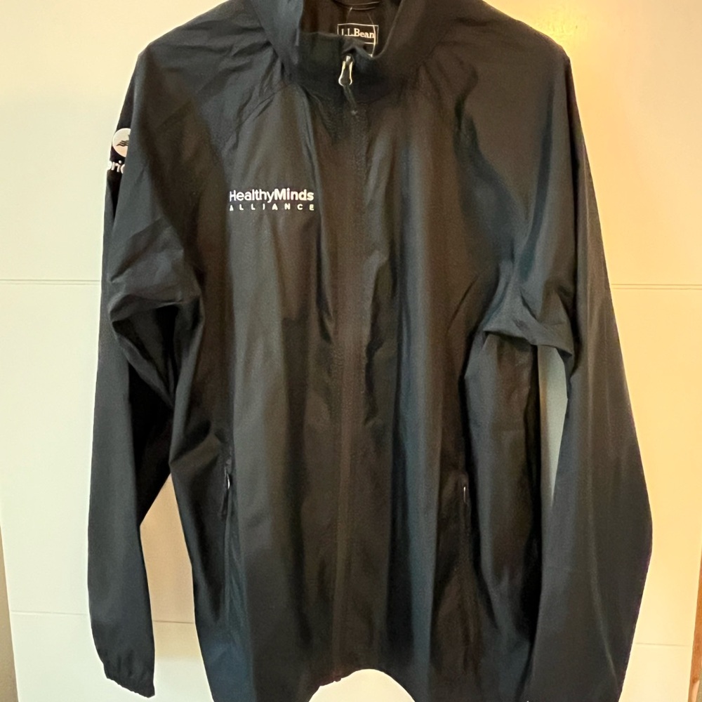 L.L. Bean Black Casco Bay Windbreaker